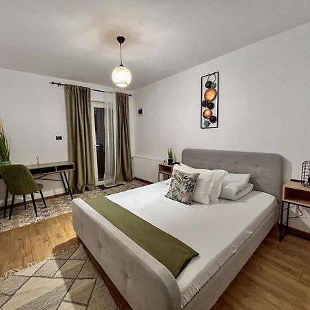 Casa Irinei Hotel ปัวยานามารูลุย ภายนอก รูปภาพ